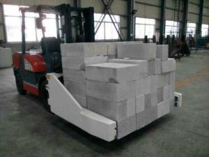 Abrazadera para bloques de concreto