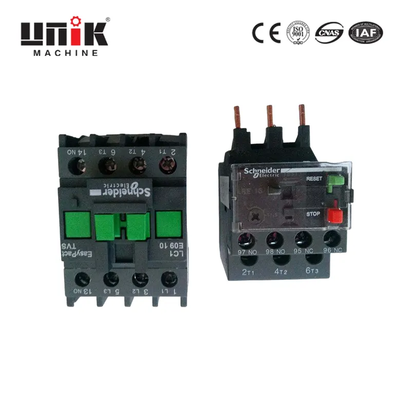 Contactor de máquina de ladrillos